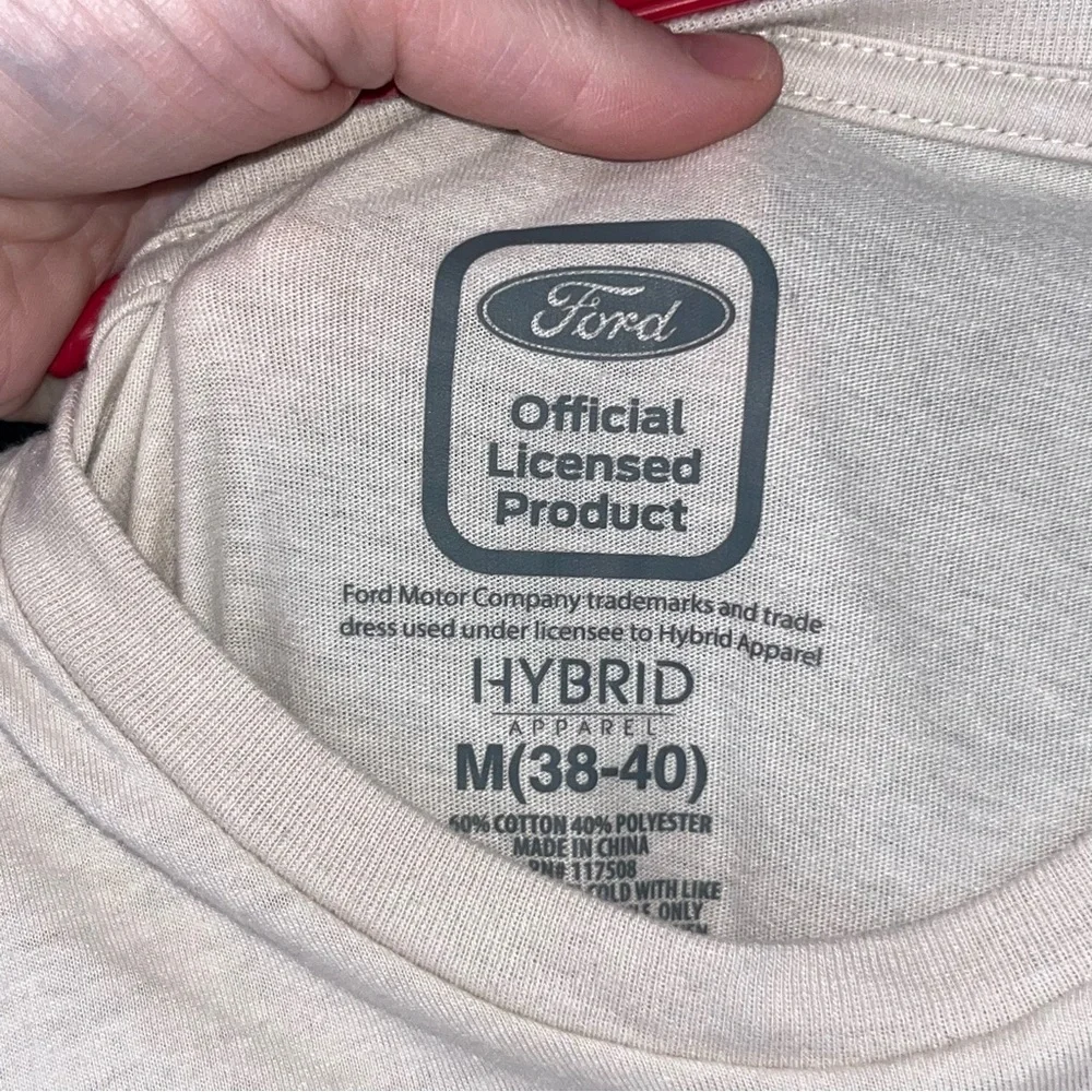 Ford Bronco Cream Short Sleeve Tee Medium - Picture 3 of 4